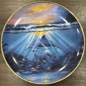 Franklin Mint Heirloom Recommendation “Dance Of The Dolphins” By Delmary Plate